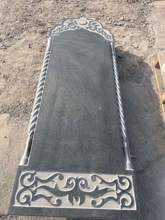 Памиятник кок тас