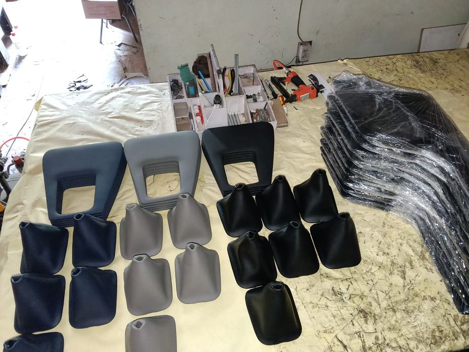 Кожух на ручку КПП БМВ Е34