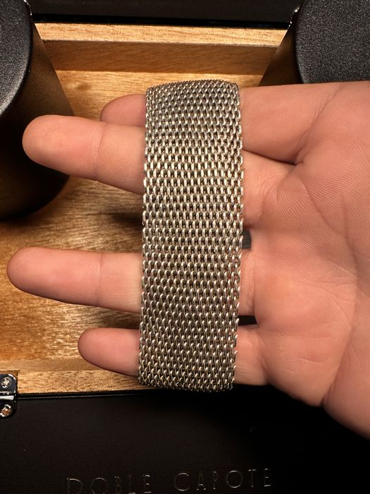 Масивна сребърна гривна дамска