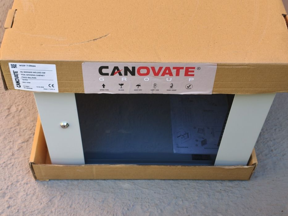 Нов стенен комуникационен шкаф Canovate 9U 600x600