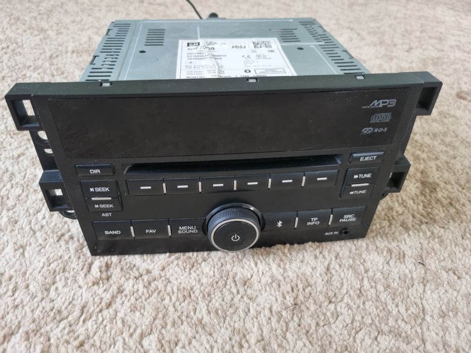 Нехиа 3 магнитофон сотилади