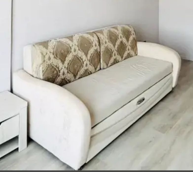 Диван для гостевой