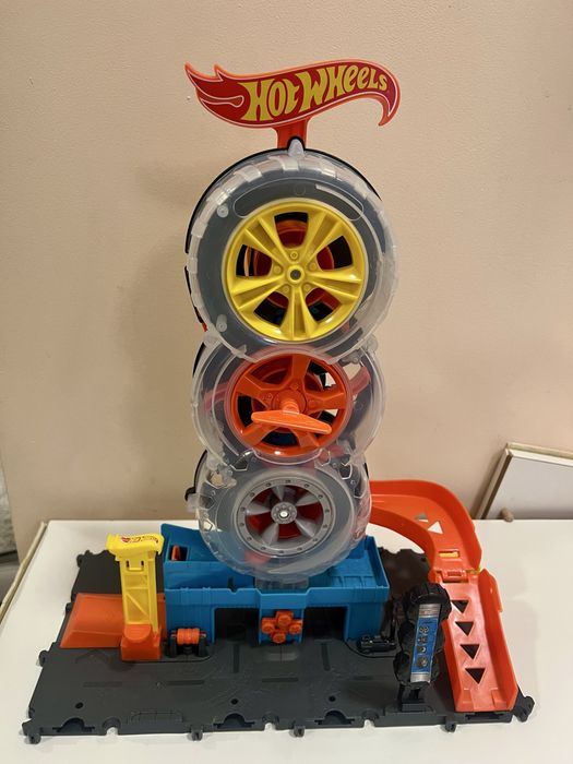 Играчки Hot Wheels