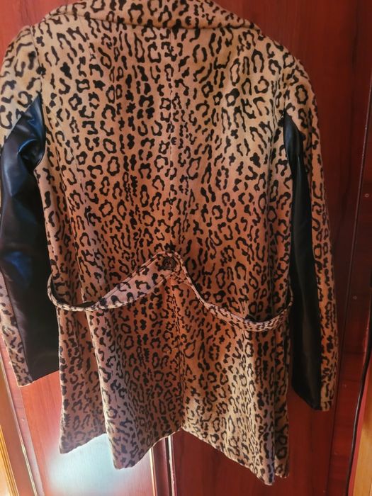 Pardesiu H&M dama