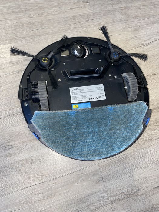 Робот прахосмукачка