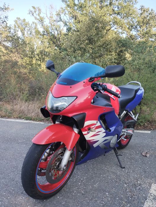 Honda CBR 600 F4