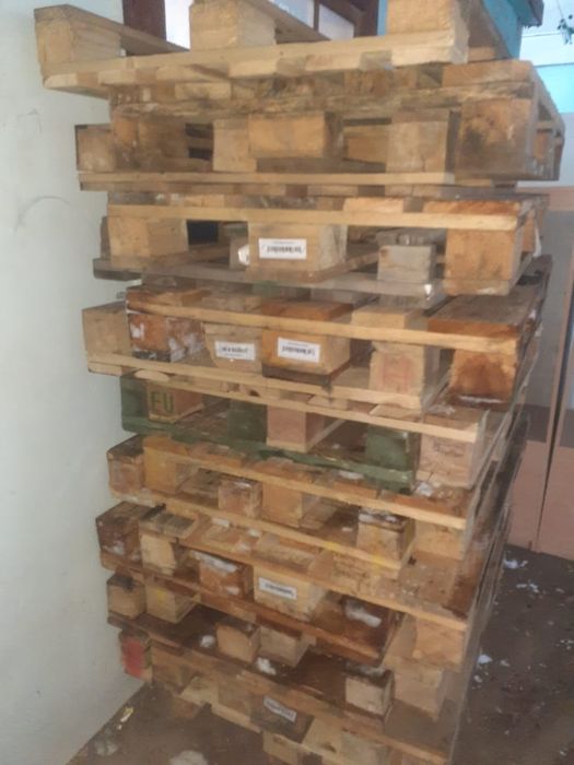 Деревянные поддоны/евро