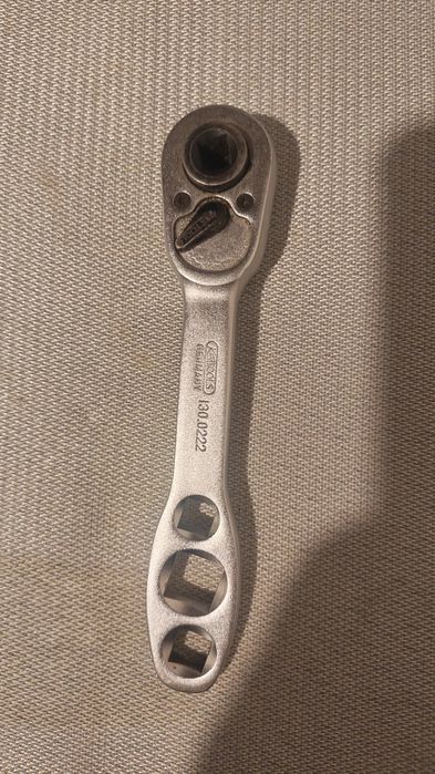 Специална тресчотка за климатична и хладилна  техника  Ks tools