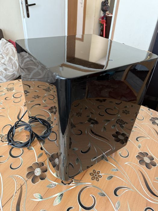 Harman Kardon HKTS-210 subwoofer качествен