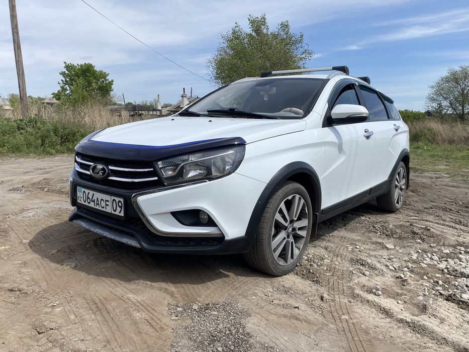 Lada vesta sw cross