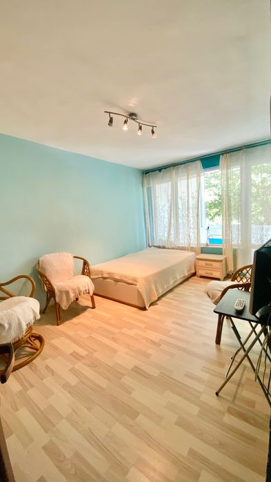 Дава се под наем Двустаен апартамент в Приморско - 53 кв.м за 61.2 € - Снимка #1