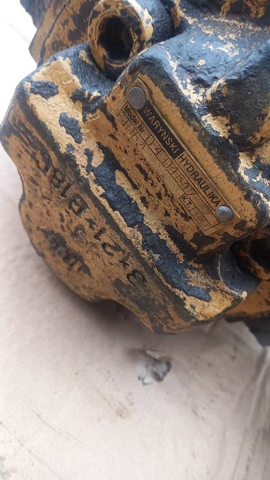 pompa hidraulica Vola Stalowa / pompe incarcator frontal vola