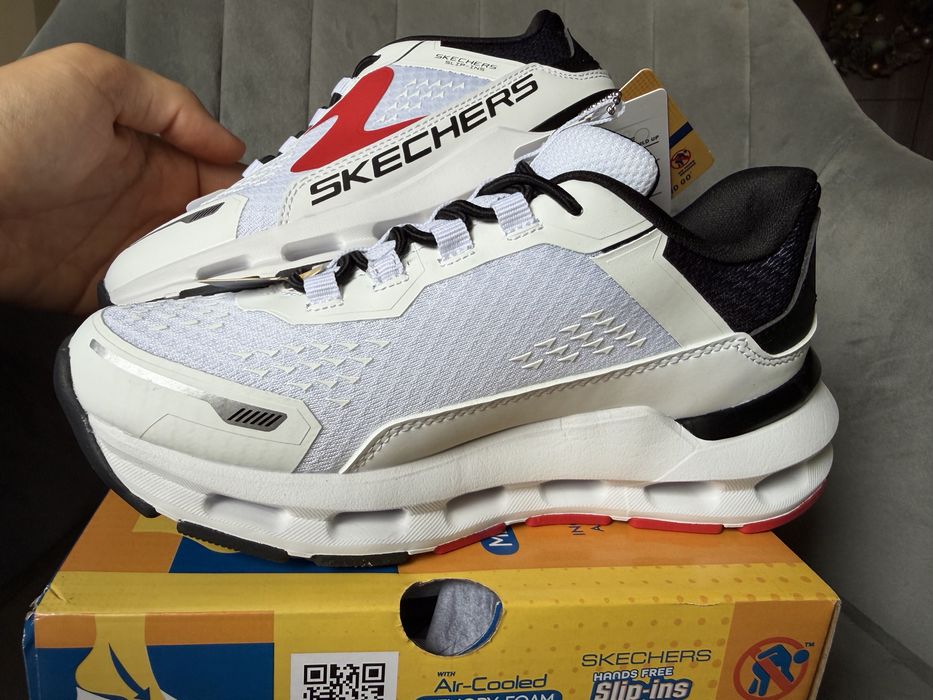 Adidasi Skechersi copii marimea 32