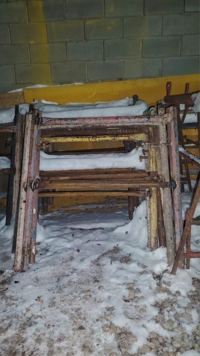 Алмалы Медеу бойынша леса жеткізу / леса роликпен