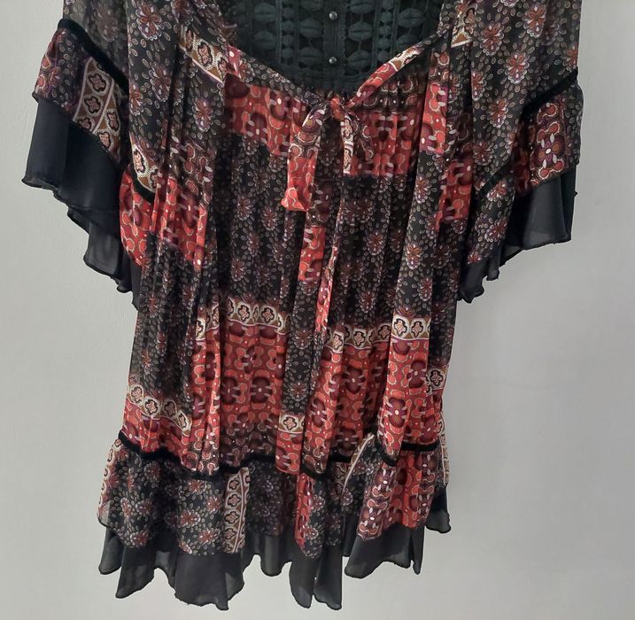 Vand rochii lejere de vara