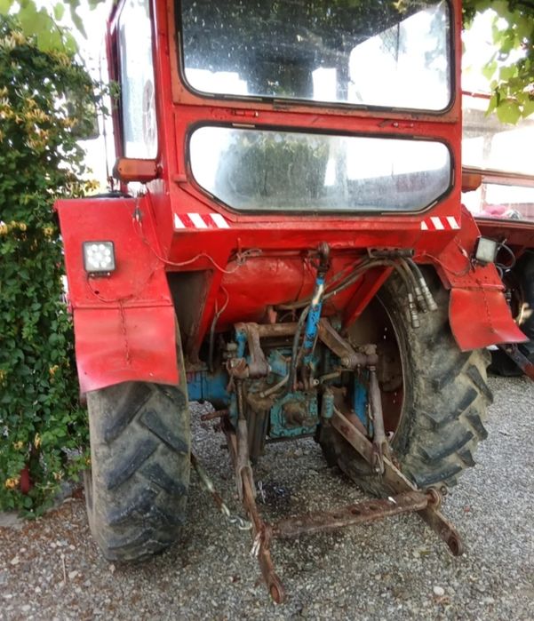 Vând Tractor U650