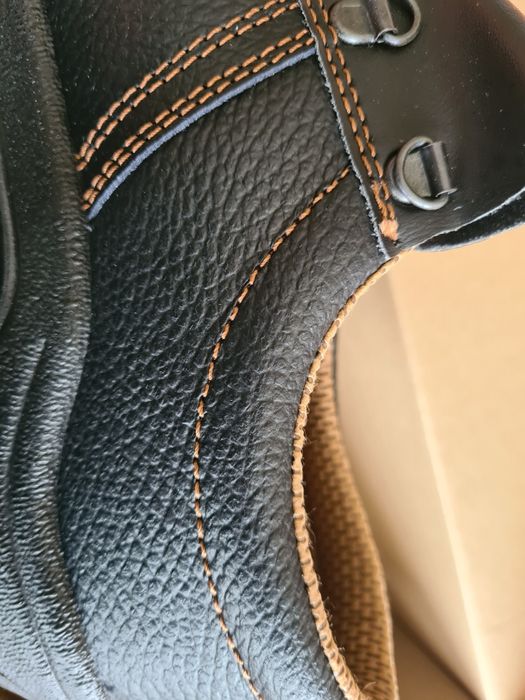 Чисто нови обувки