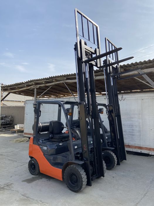 Погрузчик кара тойота 1,5 тонна