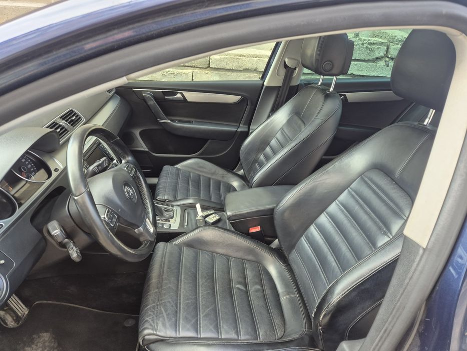 VW Passat B7 2.0
