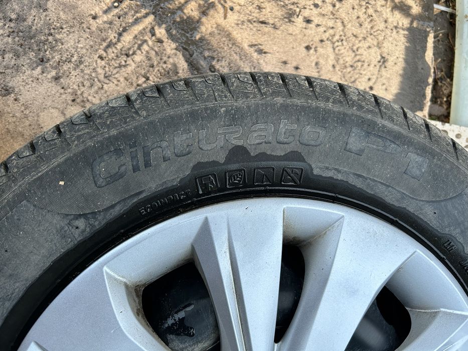 Шины в комплекте с дисками и колпаками