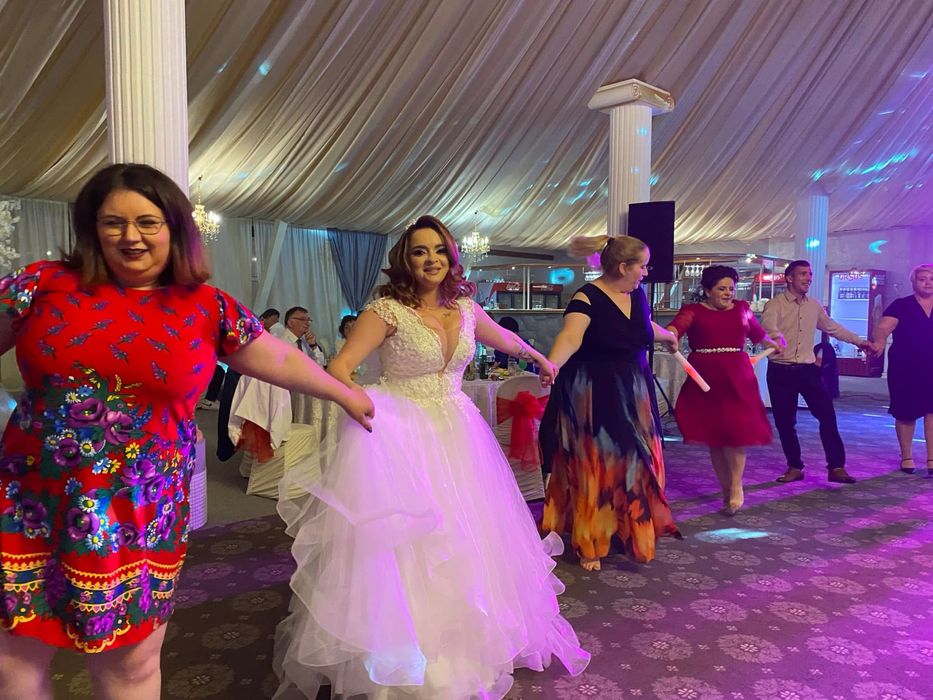 DJ specializati pentru Nunti-Botezuri-Majorate (Garantam distractie)