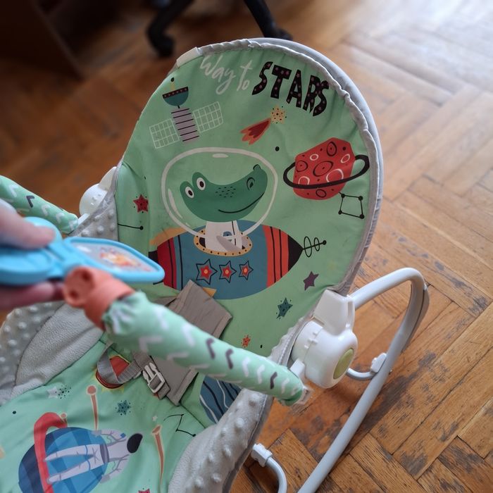 Люлка.  шезлонг за бебе