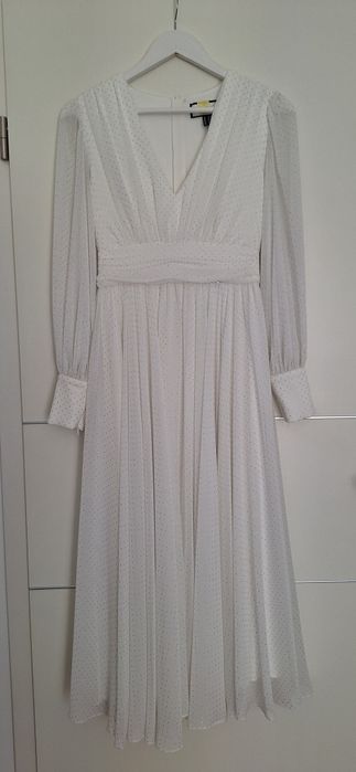 Rochie Nissa albă din voal cu buline argintii