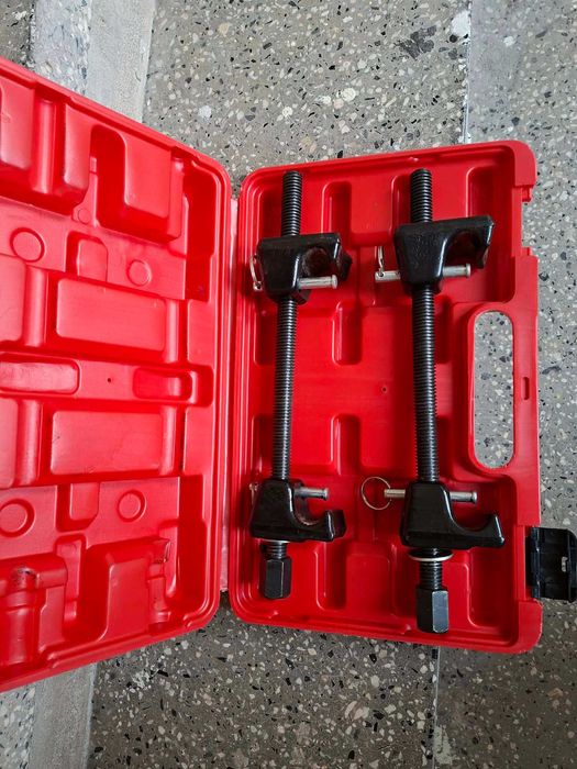 Скоби за пружини