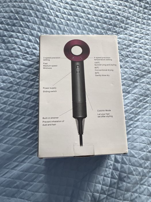 Продам фен Dyson. Новый!