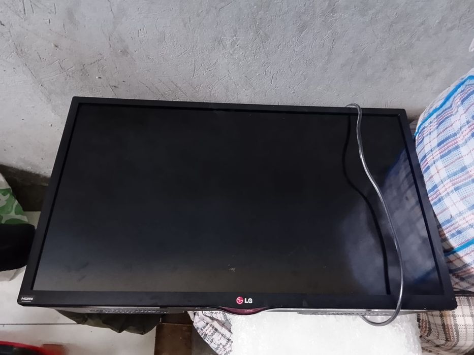 Телевизор LG отличном состоянии