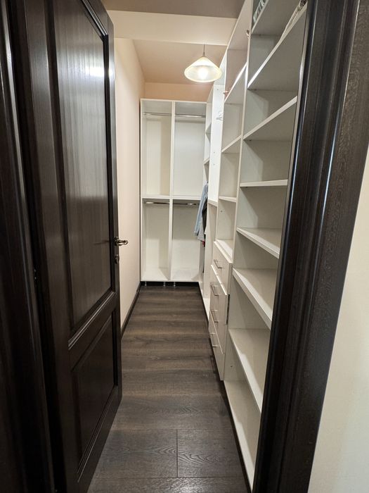 Apartament cu 2 camere de închiriat-Prima Oneștilor