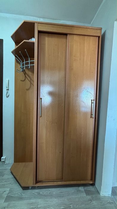 Продам шкафы комплектом