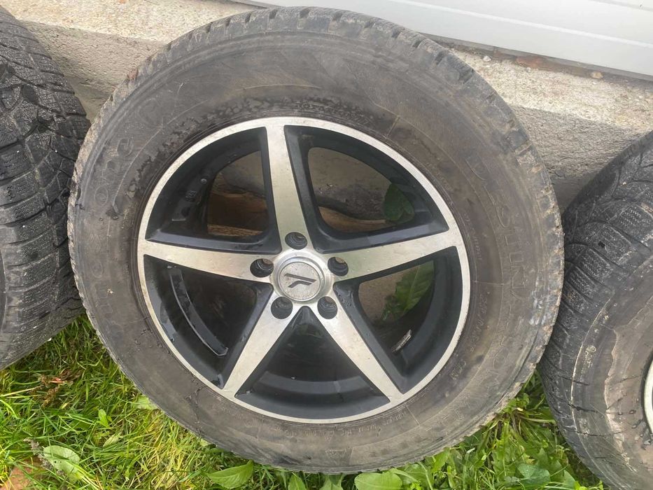 Продавам джанти VW 5x112 16”
Продавам джанти  5x112 R16 със зимни гуми