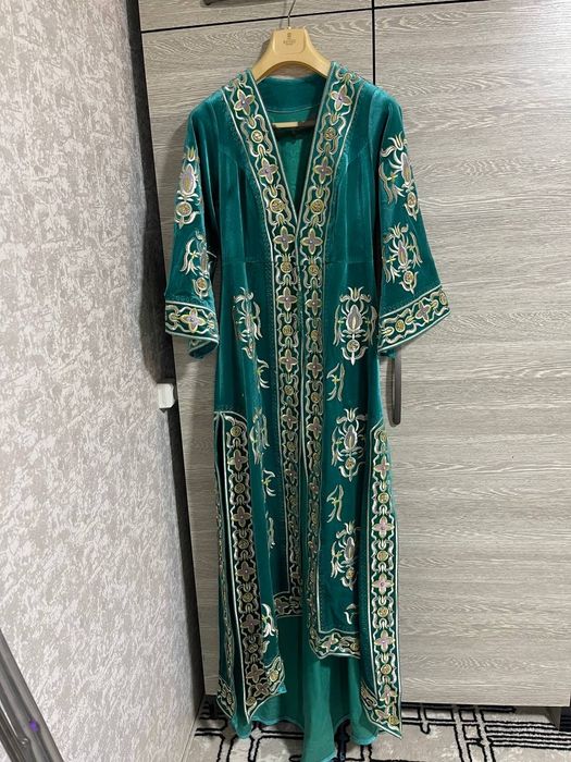 Дубайское красивая абая