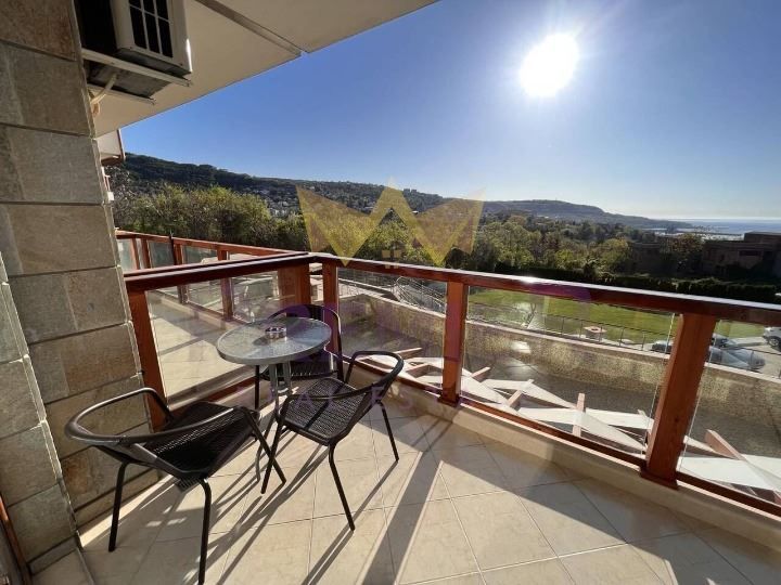 Тристаен апартамент, гр. Балчик