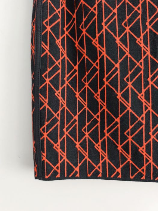 MarcCain пола с геометричен принт р-р 36