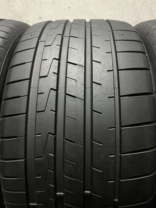 295/40/19 и 265/45/19 HANKOOK DOT 4224г. - като Нови!