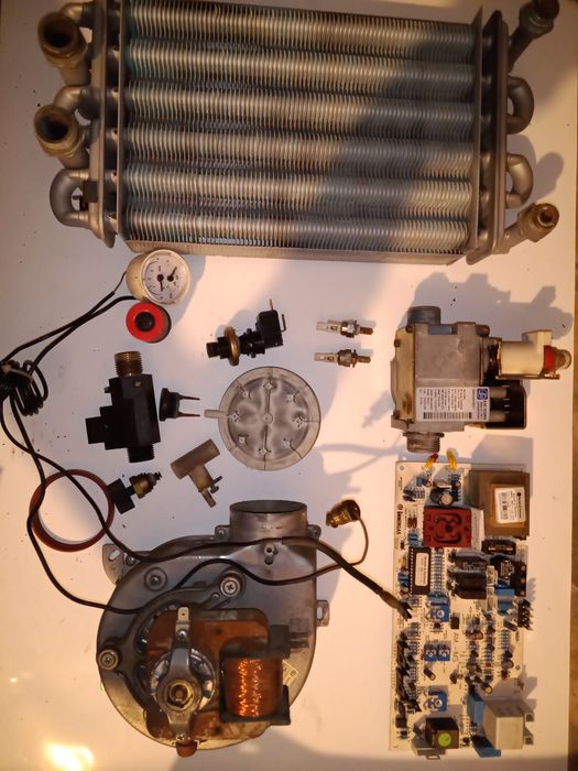 Eolo Star 24 kw Vas expansiune Vana gaz Ventilator Pompa Schimbator