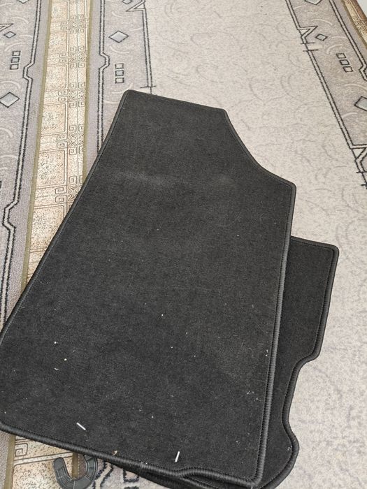 Оригинални стелки за Дачия Сандеро