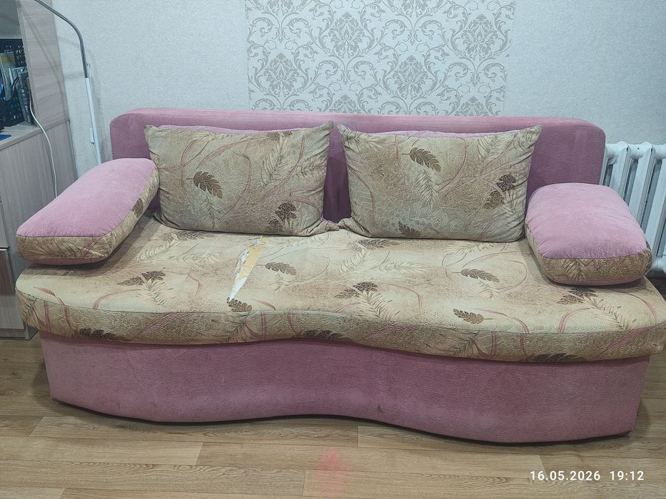 Продам диван, не дорого!