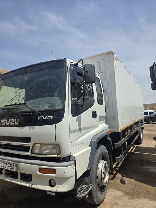Isuzu 10 tonnalik 2021 yil