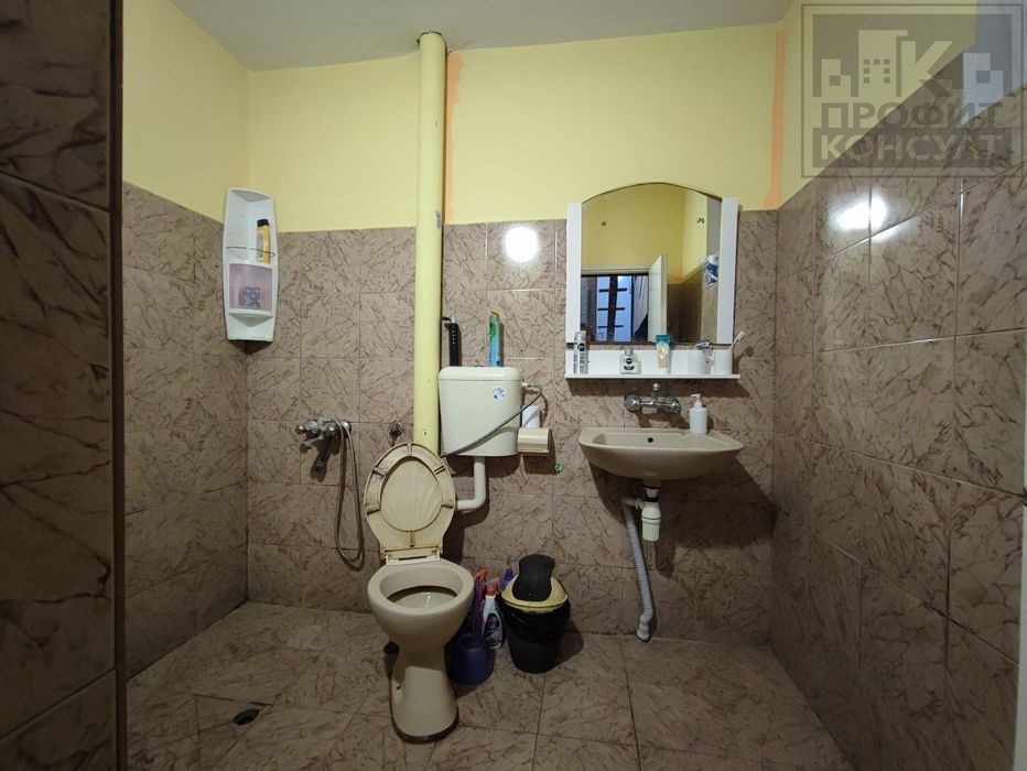 Продава се Двустаен апартамент в Велико Търново, Център - 52 кв.м за 481 €/кв.м - Снимка #9