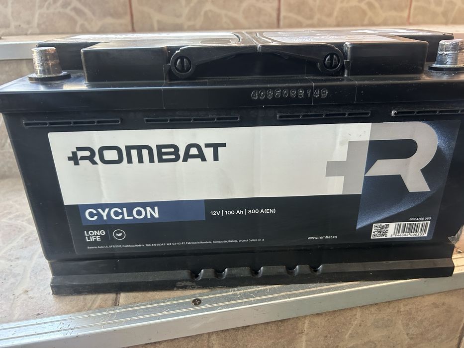 Baterie auto  ROMBAT