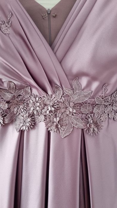 Vand rochie de ocazie