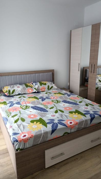 Închiriez VILĂ DE LUX NOUĂ P+1