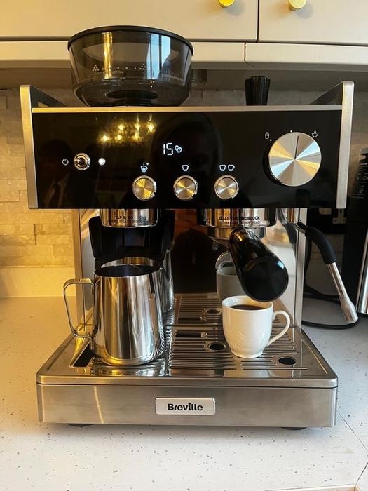 Espressor Barista Signature cu tehnologie Dual Thermoblock Breville