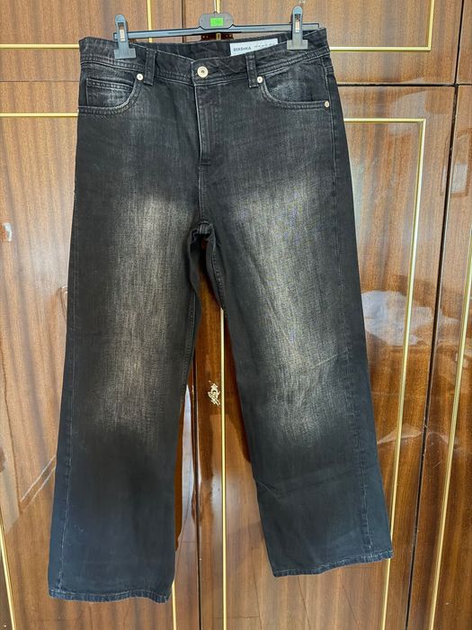 Продавам дънки на Bershka