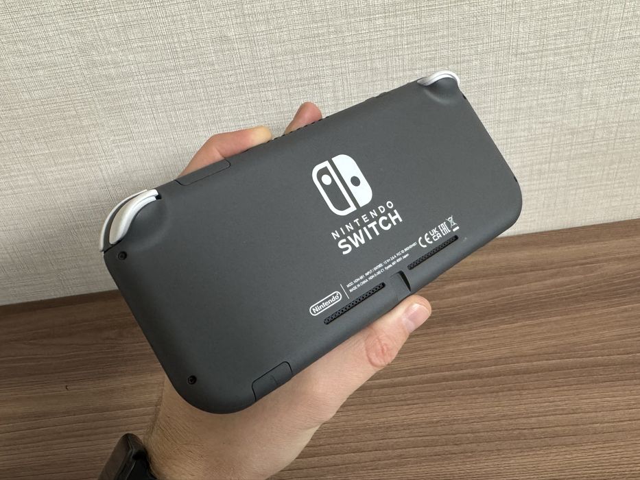 Прошитый серый Switch Lite + 40 игр (Есть отправка)