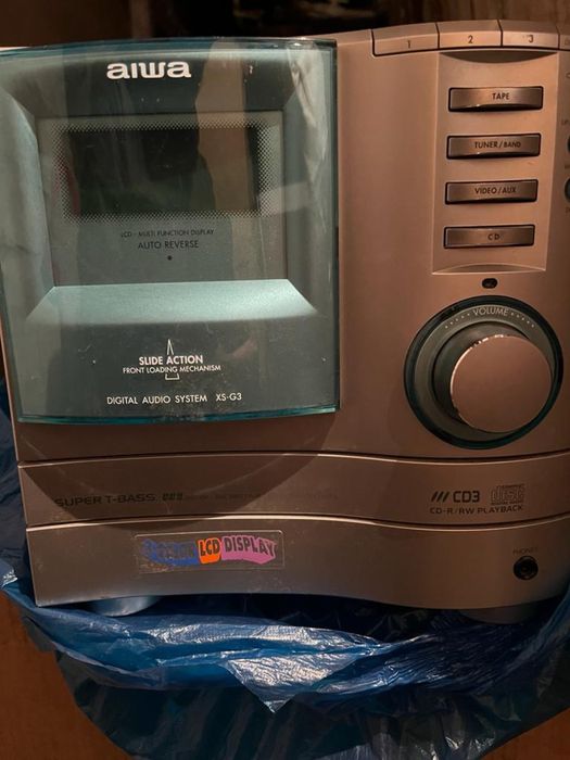 продам музыкальный центр Aiwa