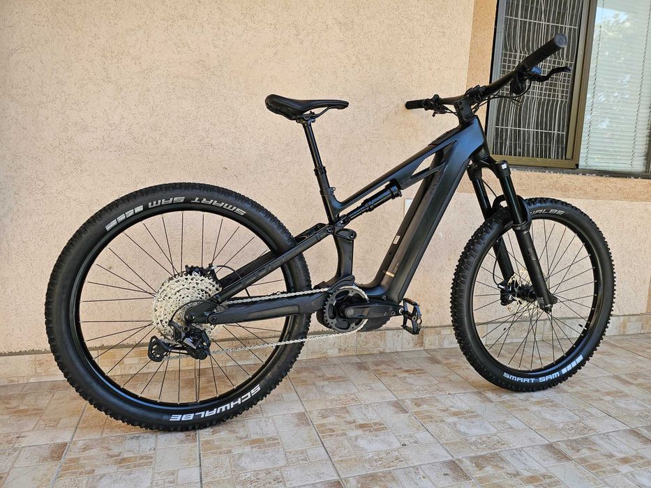 Cube Stereo Hybrid One44 Race 800